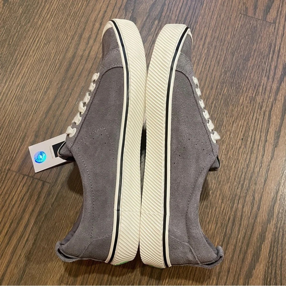 NEW Cariuma OCA Low Top Gray Suede Sneakers Women’s 10 Men’s 8.5 Lace Up Shoes - Picture 8 of 12